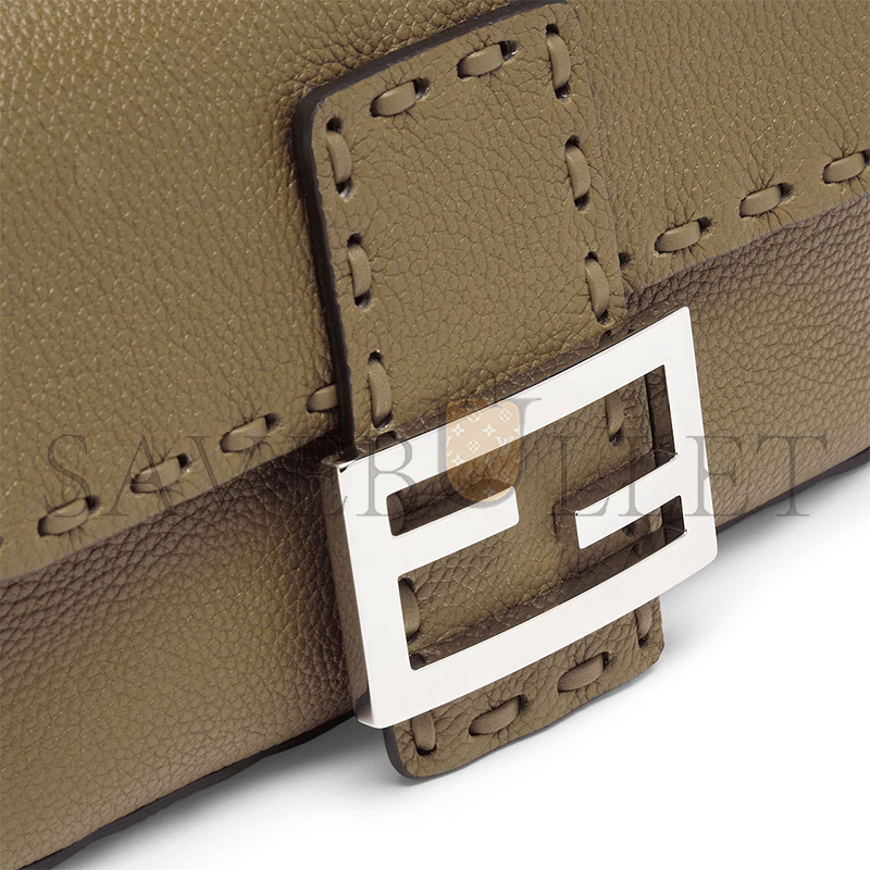 F**di baguette mini 8bs017arbbf1f2w (20*13*5cm)